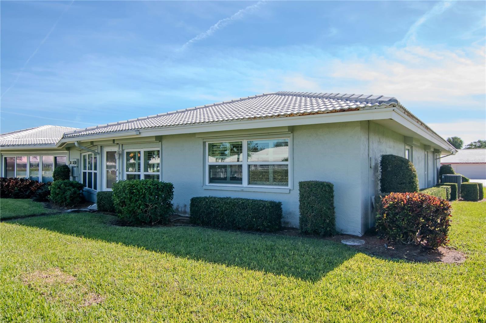 VILLAGE GREEN OF BRADENTON SEC 6 - Residential