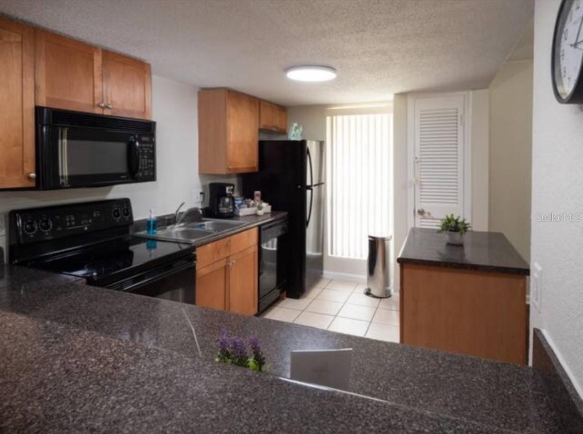 CREEKS EDGE CONDO - Residential