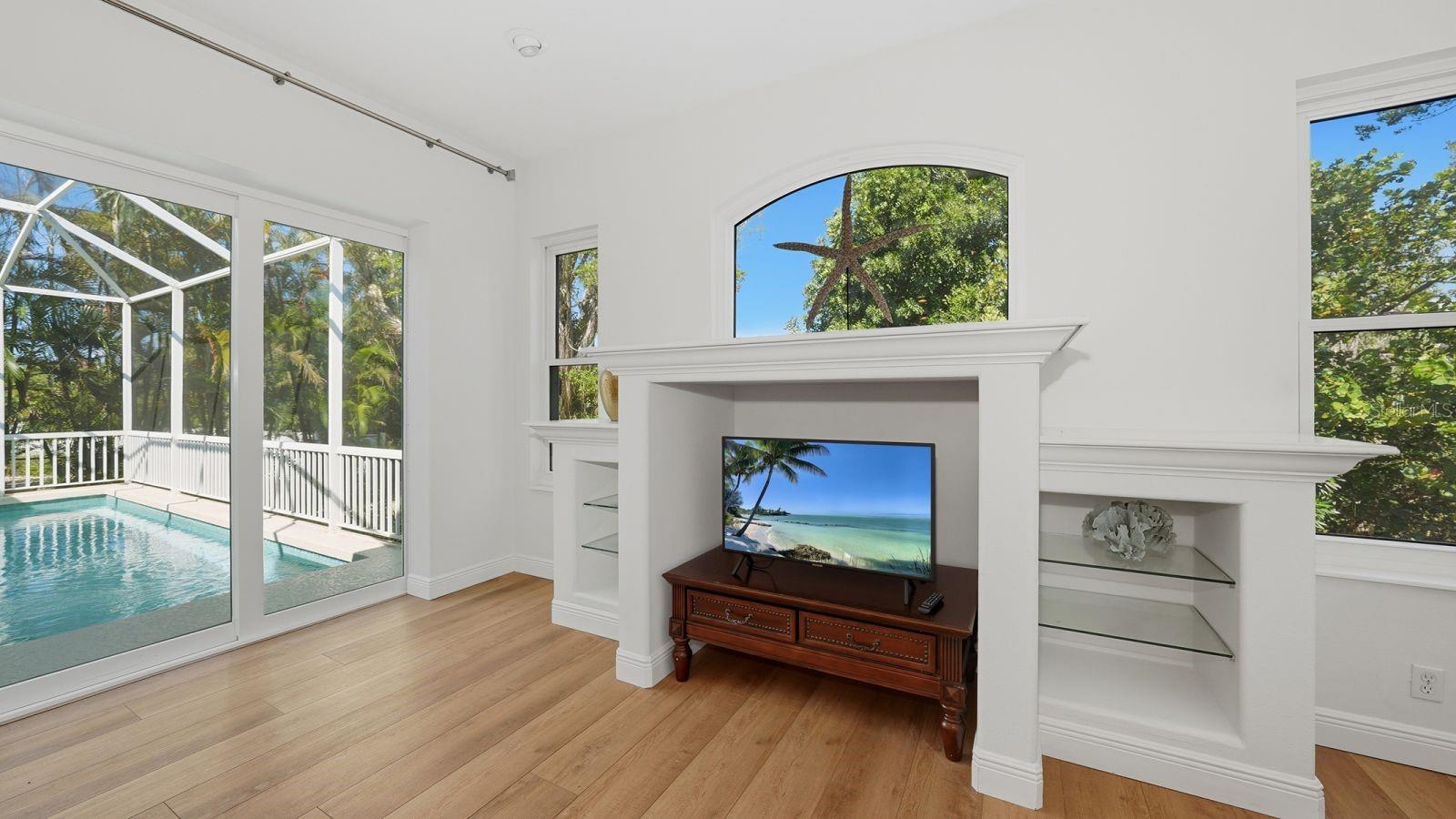 SLEEPY LAGOON PARK - Residential