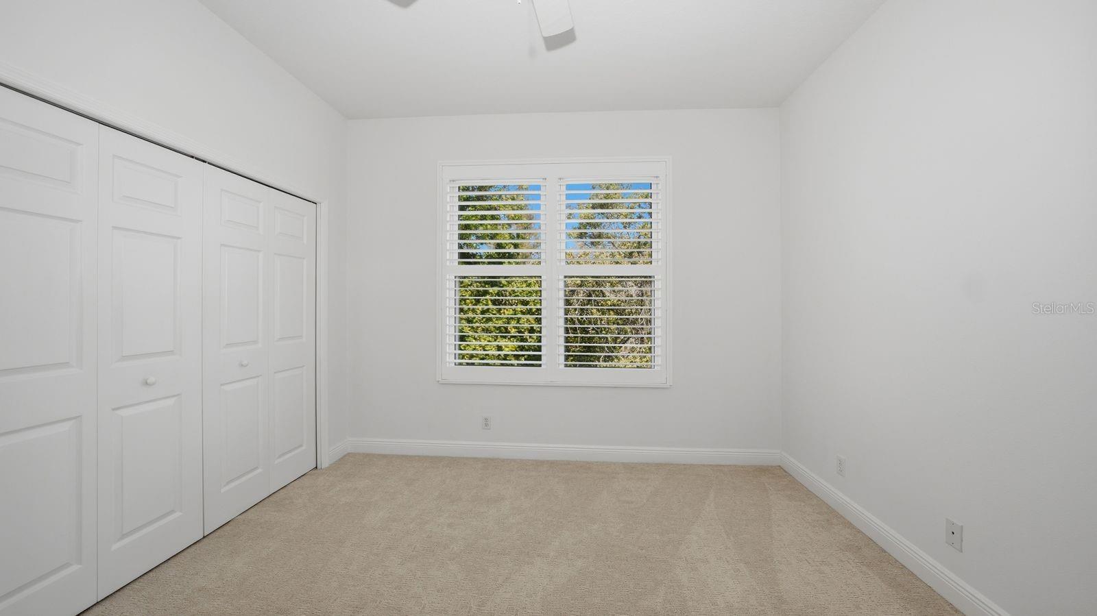 SLEEPY LAGOON PARK - Residential