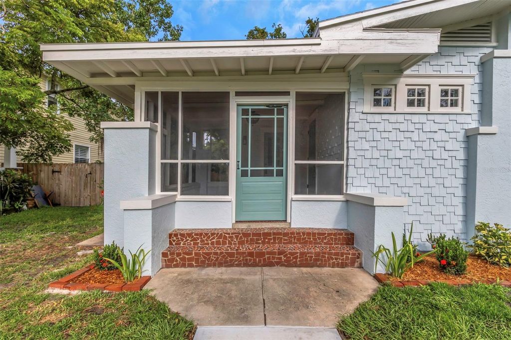 Photo of 406 Jefferson Avenue S, Oldsmar, FL 34677 (MLS # TB8416915)