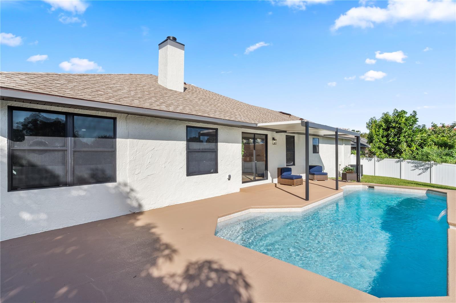 SHENNA HILL - Residential