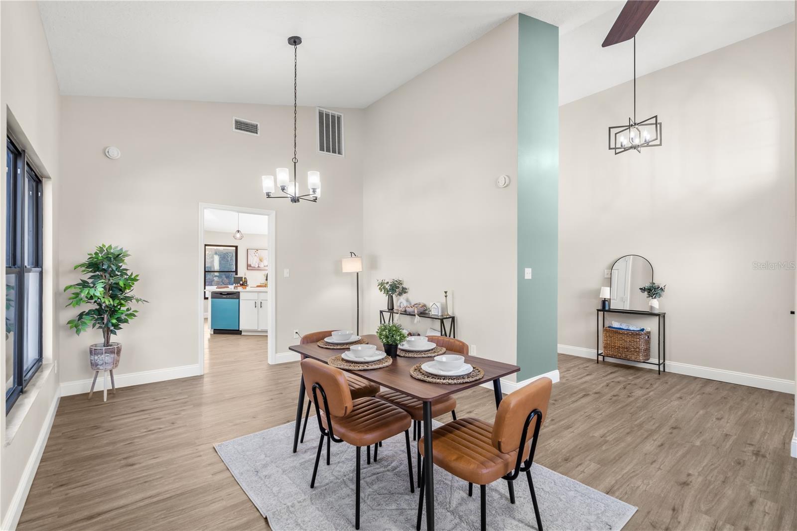 SHENNA HILL - Residential