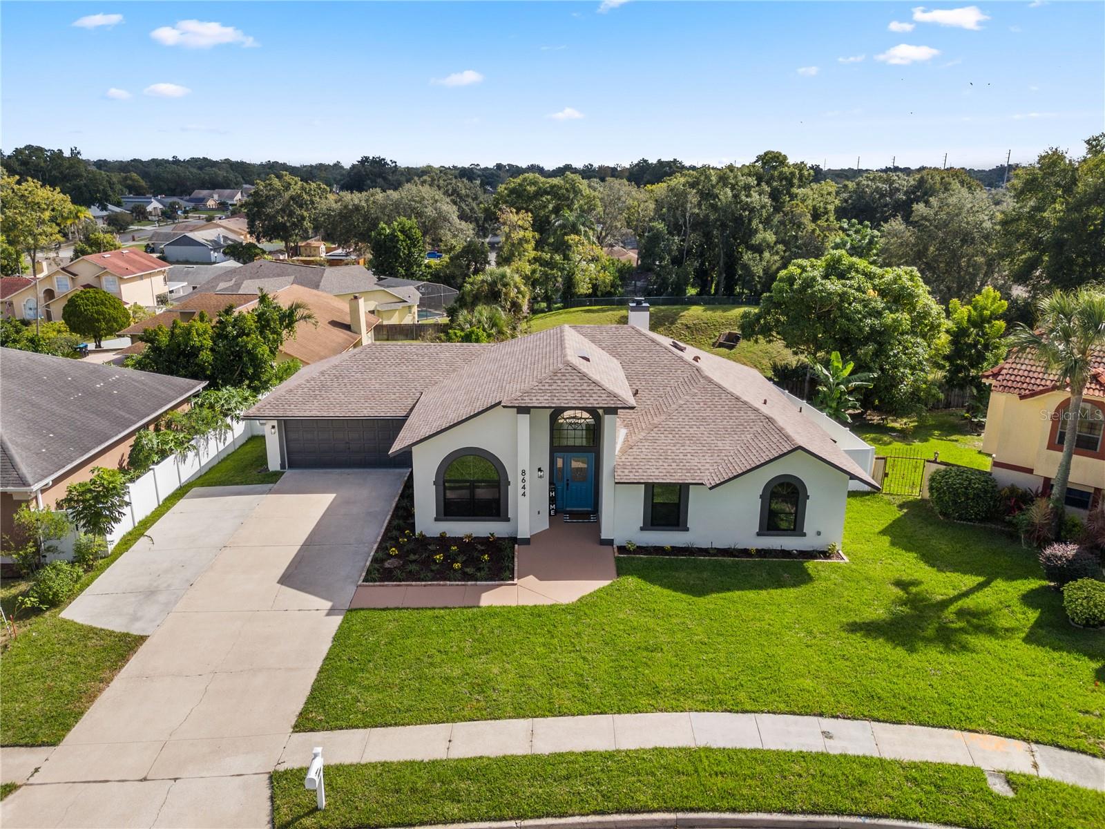 SHENNA HILL - Residential