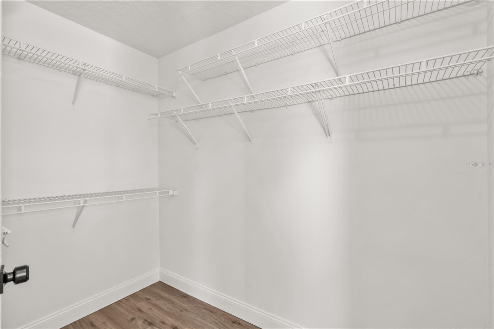 SHENNA HILL - Residential