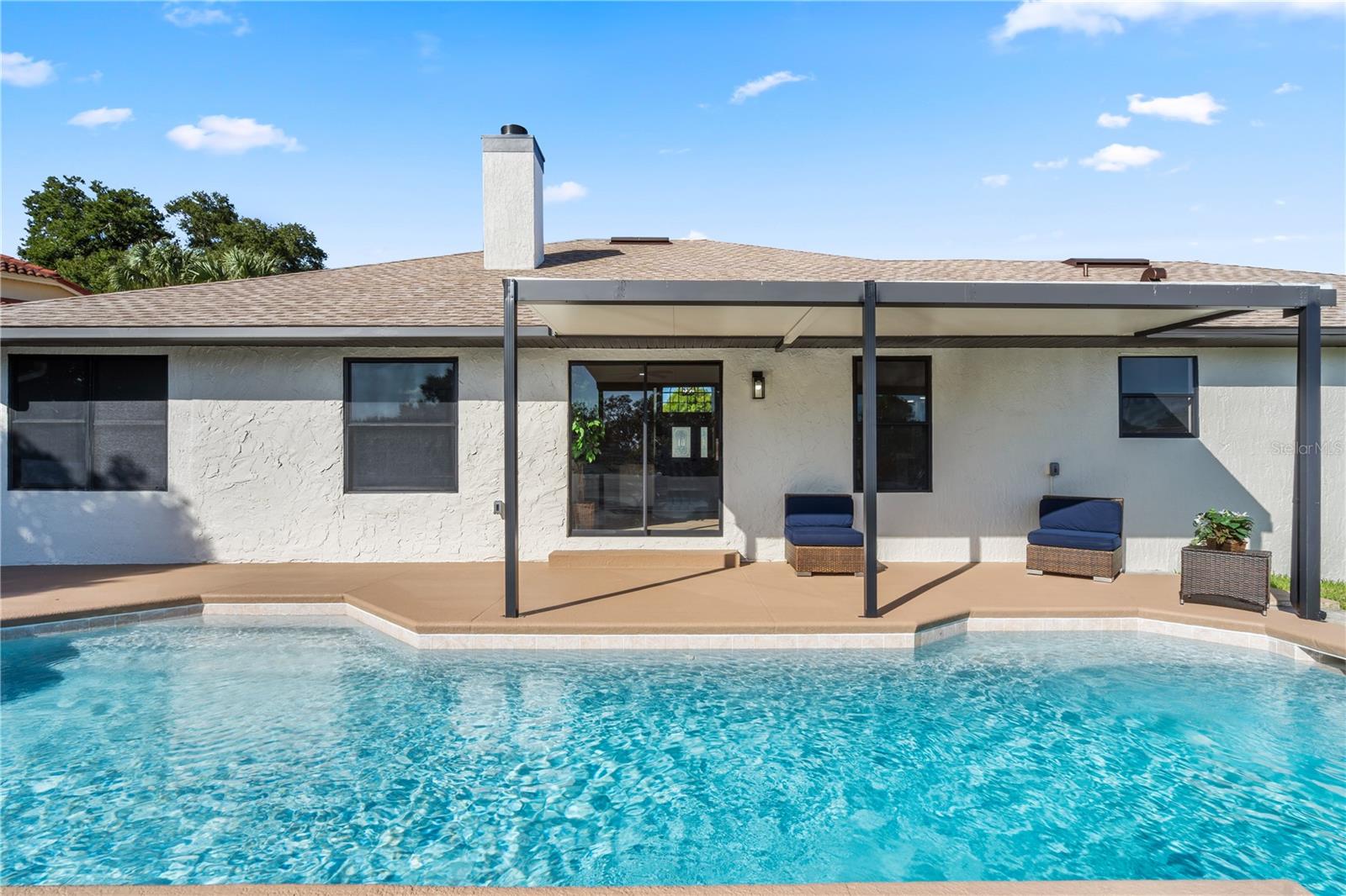 SHENNA HILL - Residential