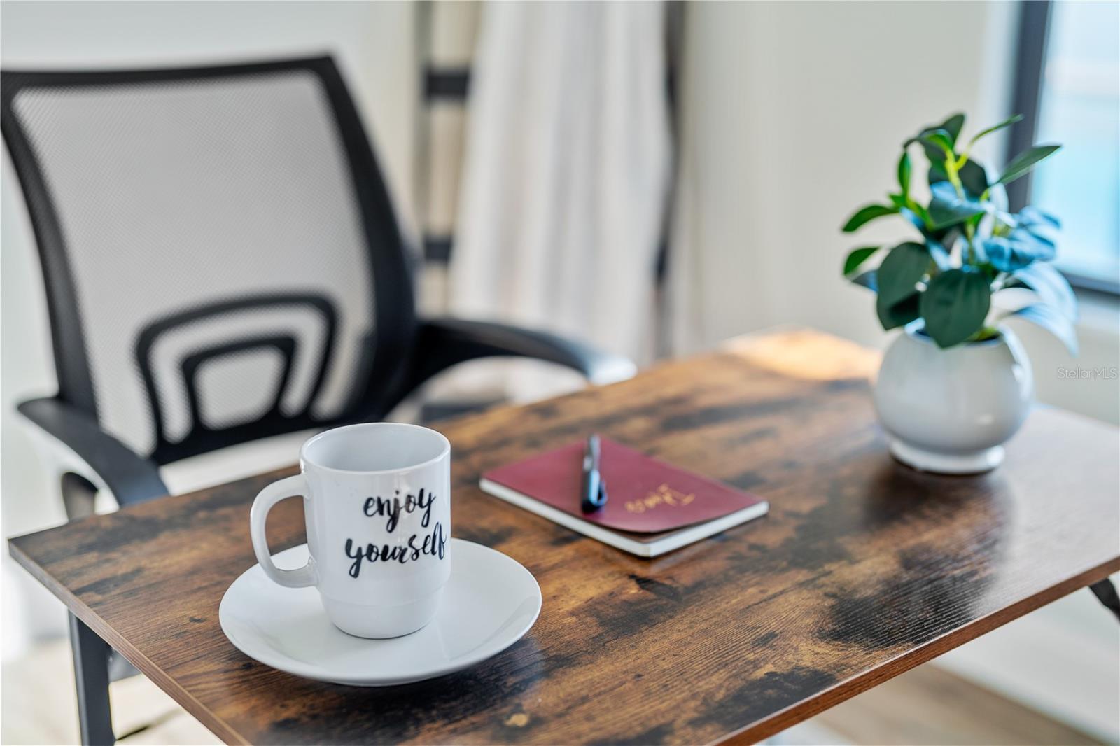 SHENNA HILL - Residential