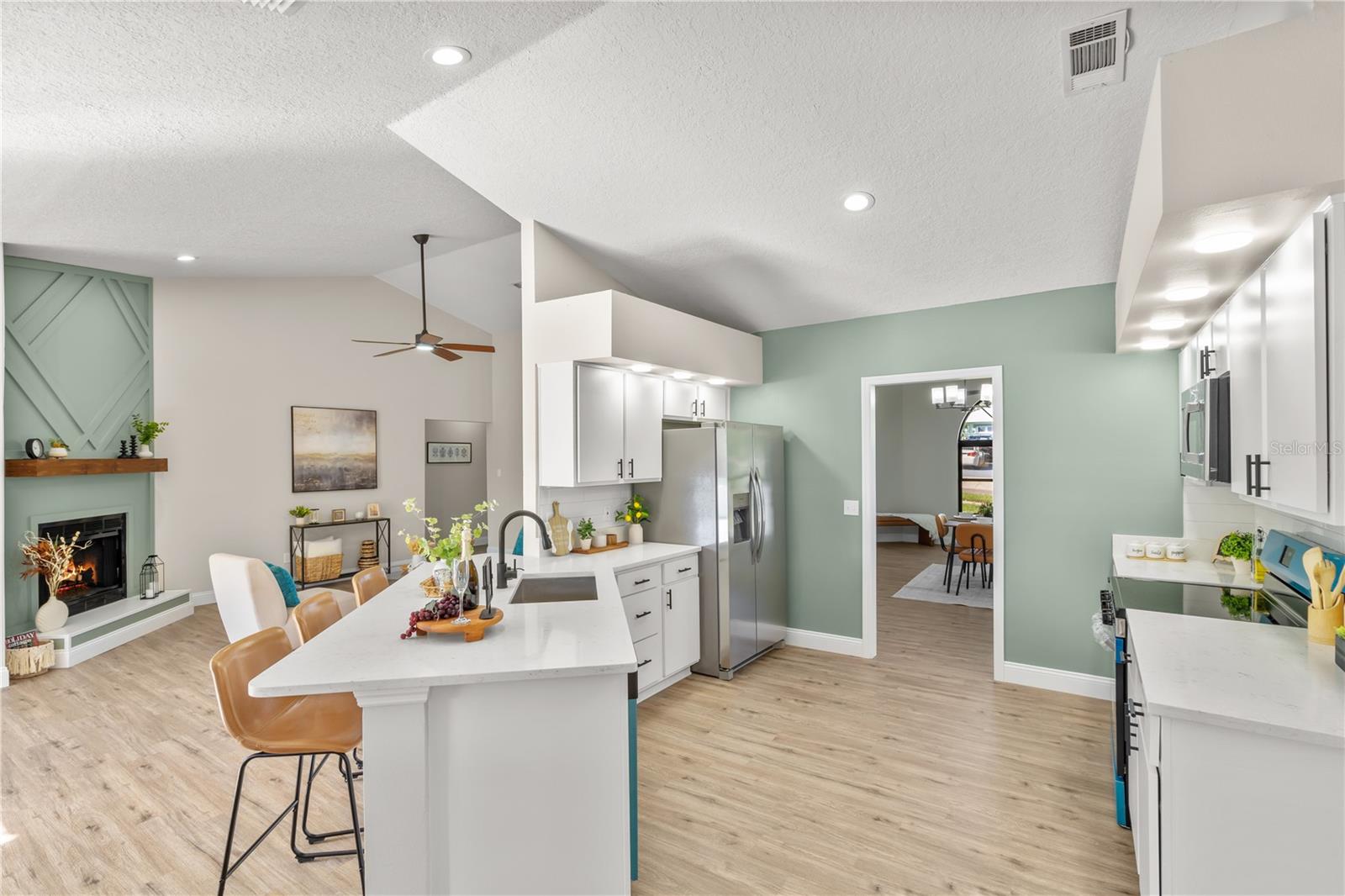 SHENNA HILL - Residential