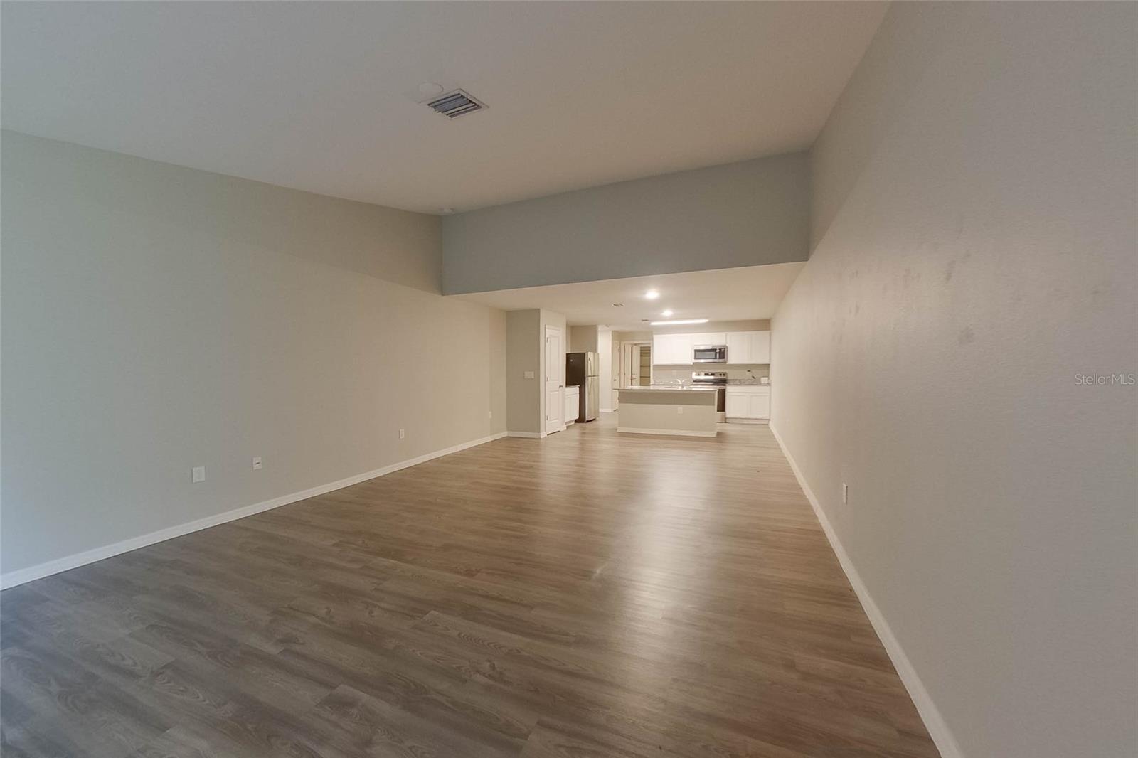 VISTANNA VILLAS - Residential Lease