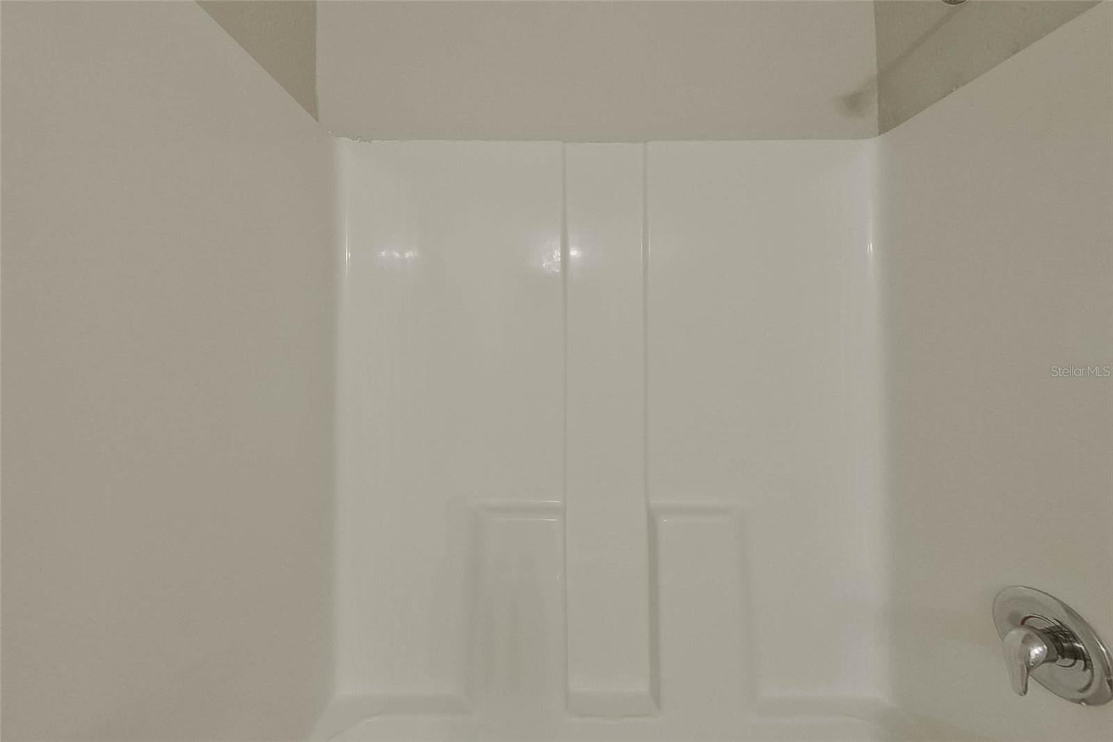 VISTANNA VILLAS - Residential Lease