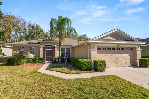 A home in LAKELAND