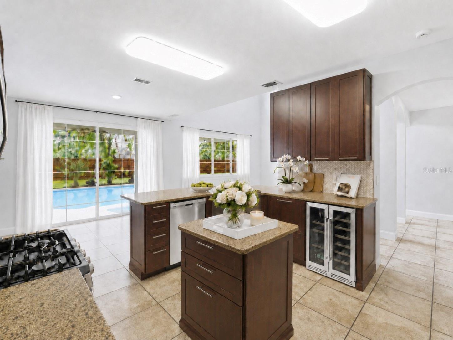 1610 LEDGESTONE DRIVE