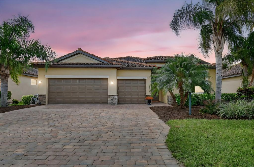 Photo of 3811 Scrub Creek Run, Bradenton, FL 34211 (MLS # A4665642)