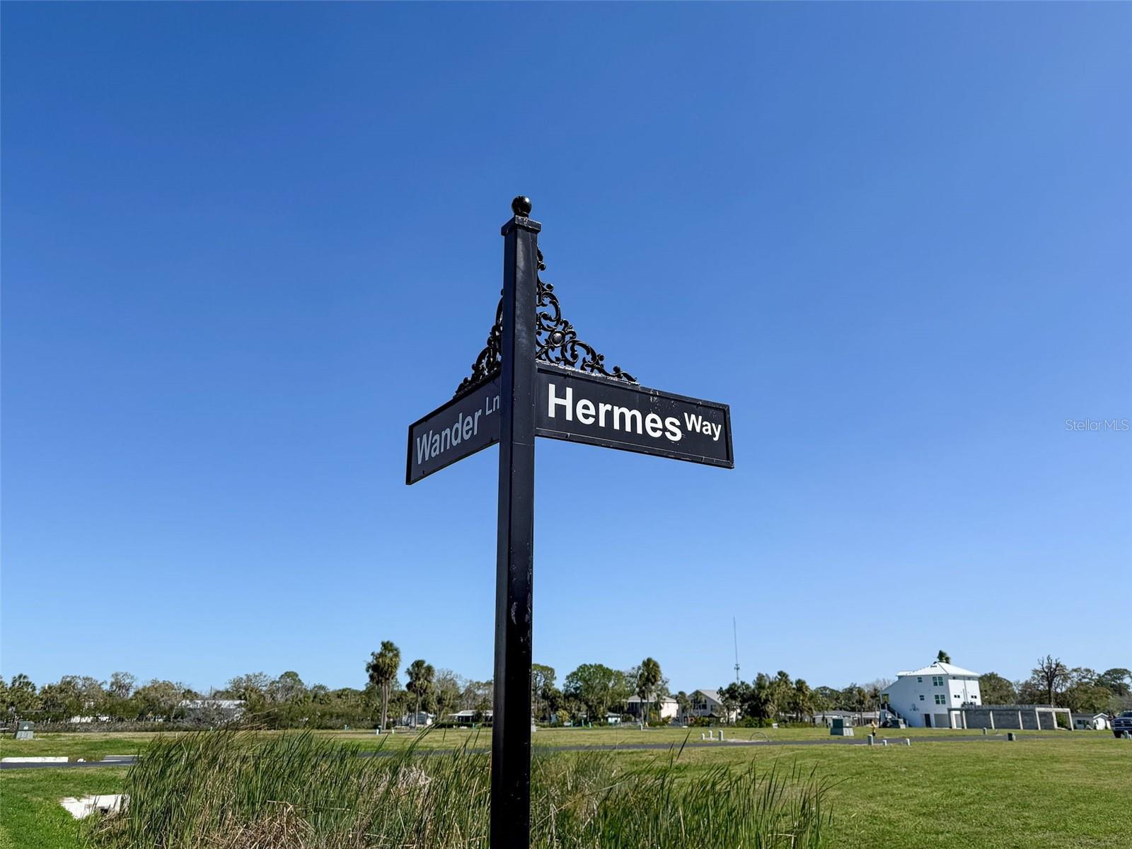 COTTAGES AT OYSTER BAYOU PB 86 PG 012 LO - Land