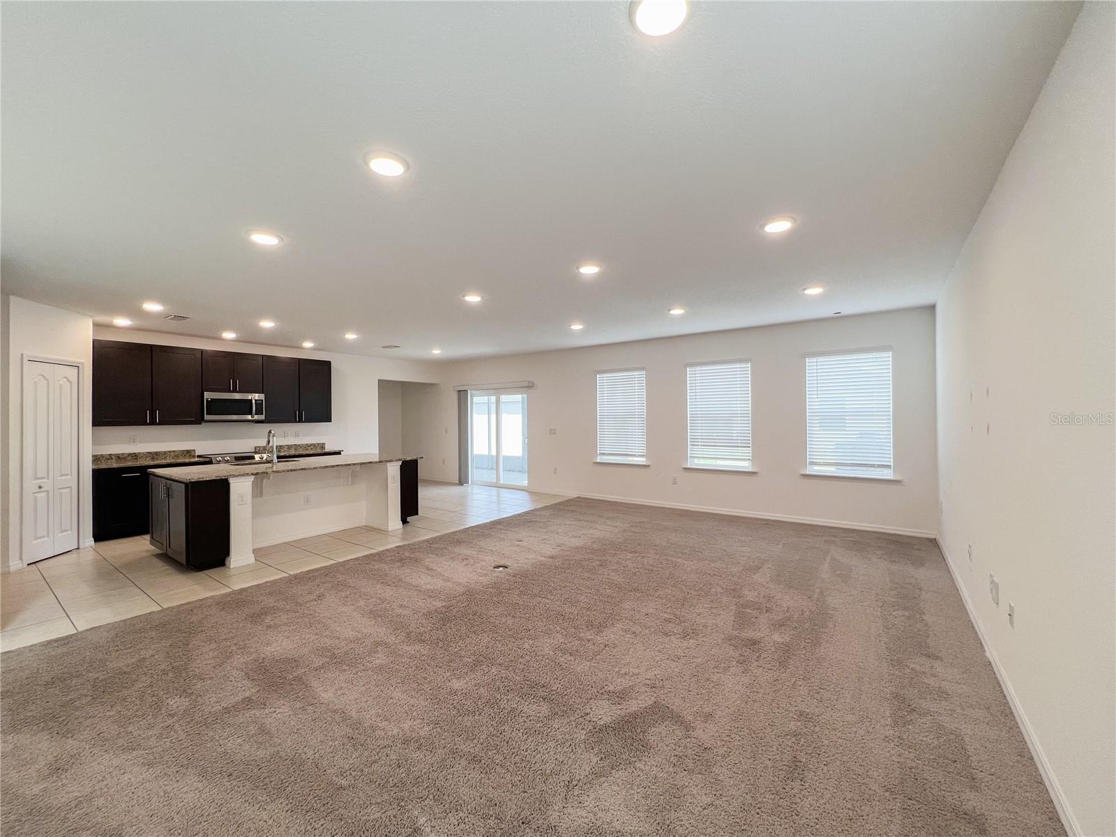 AVALON WOODS - Residential