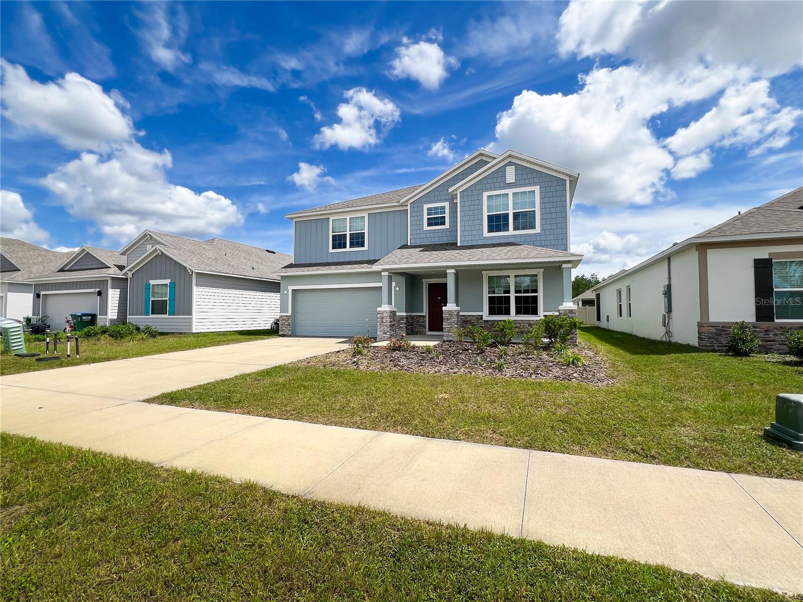 AVALON WOODS - Residential