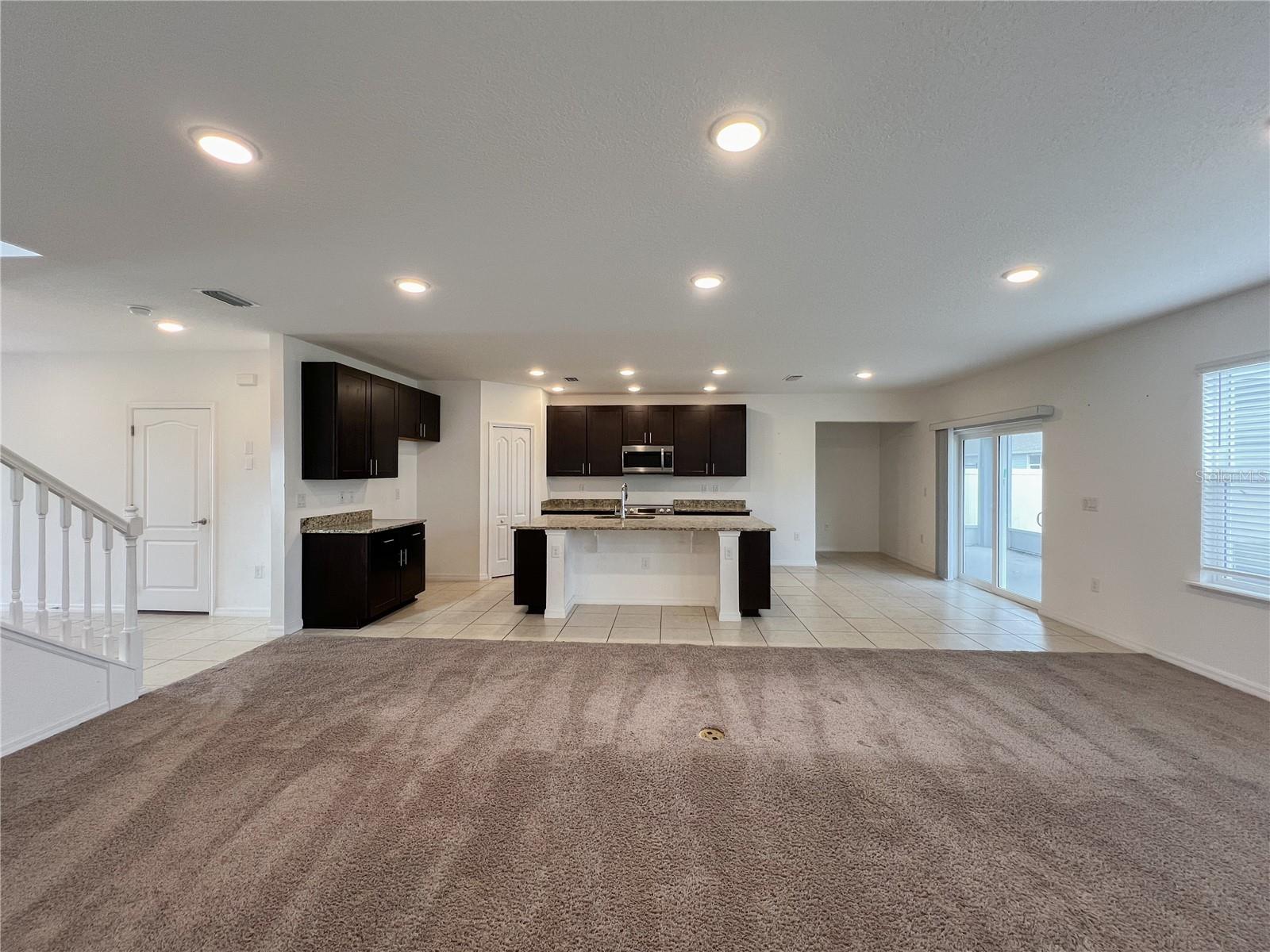 AVALON WOODS - Residential