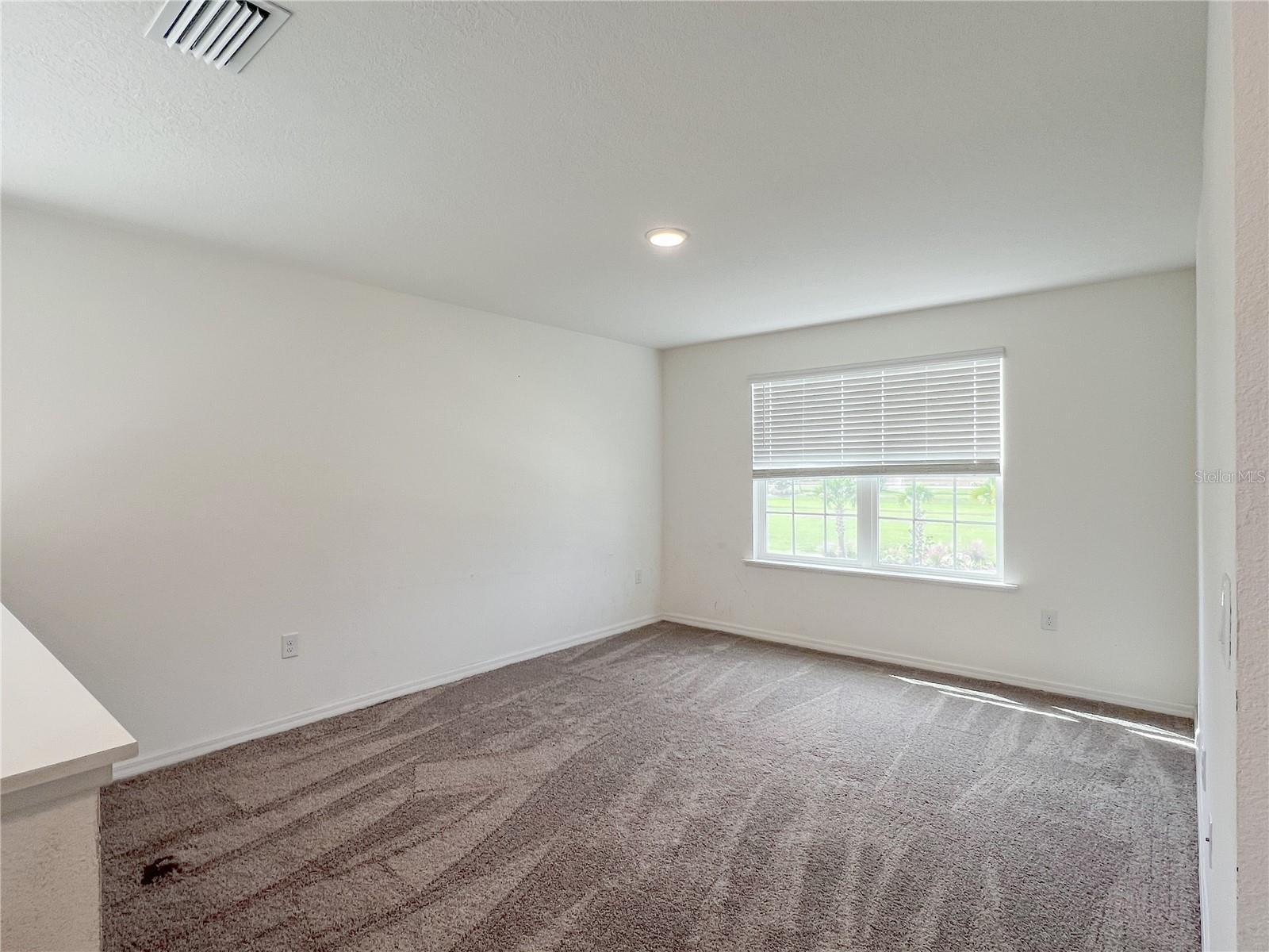 AVALON WOODS - Residential