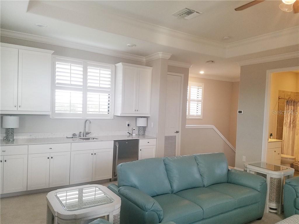 SARASOTA NATIONAL PH 2A - Residential Lease