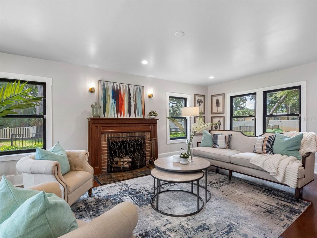 Photo of 5518 21st Avenue S, Gulfport, FL 33707 (MLS # TB8397347)