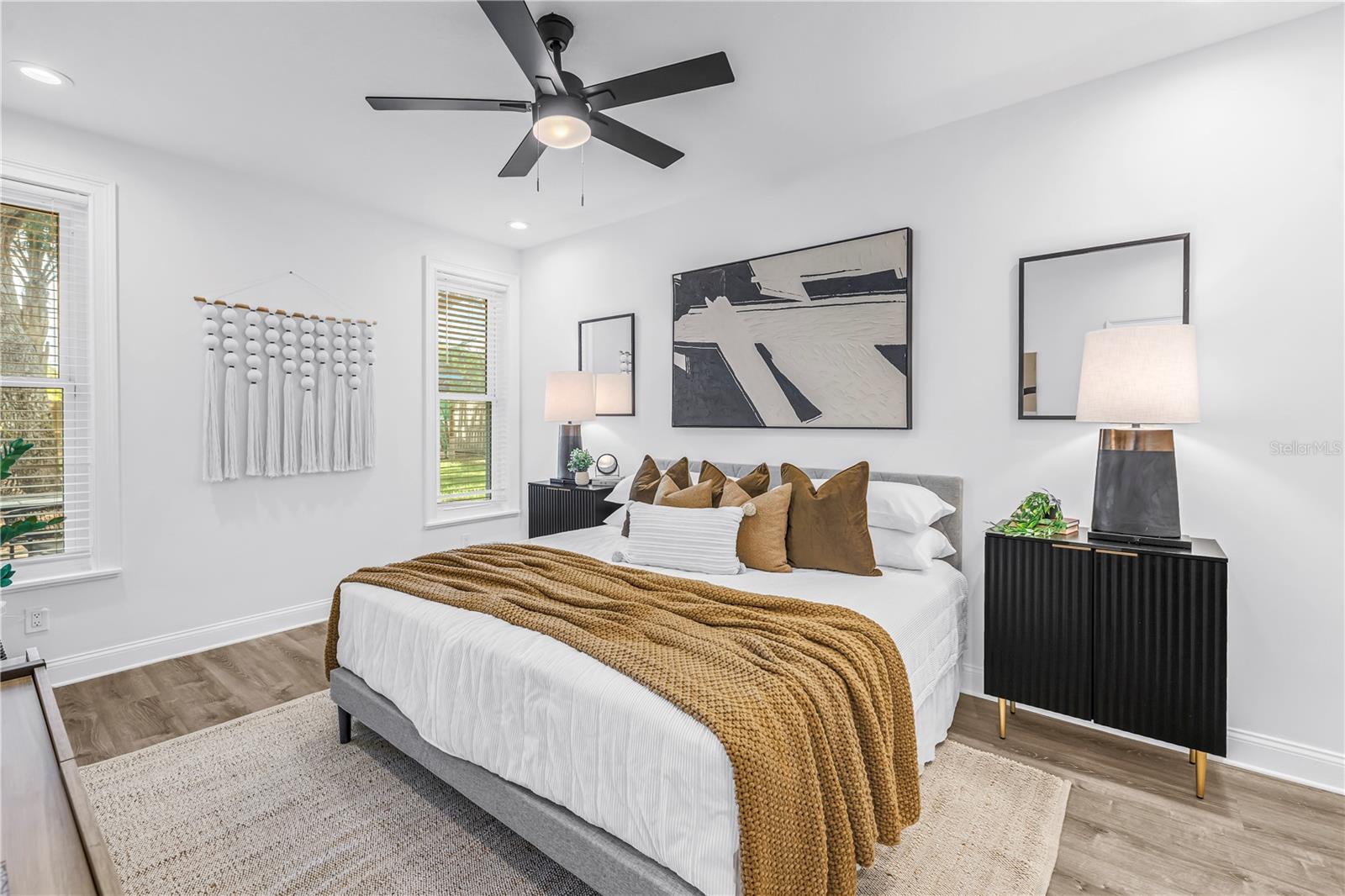 EDGEWATER ESTATES - Residential