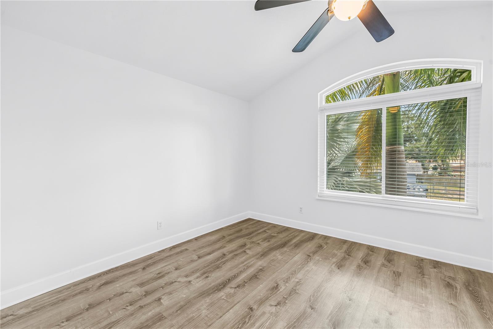 EDGEWATER ESTATES - Residential