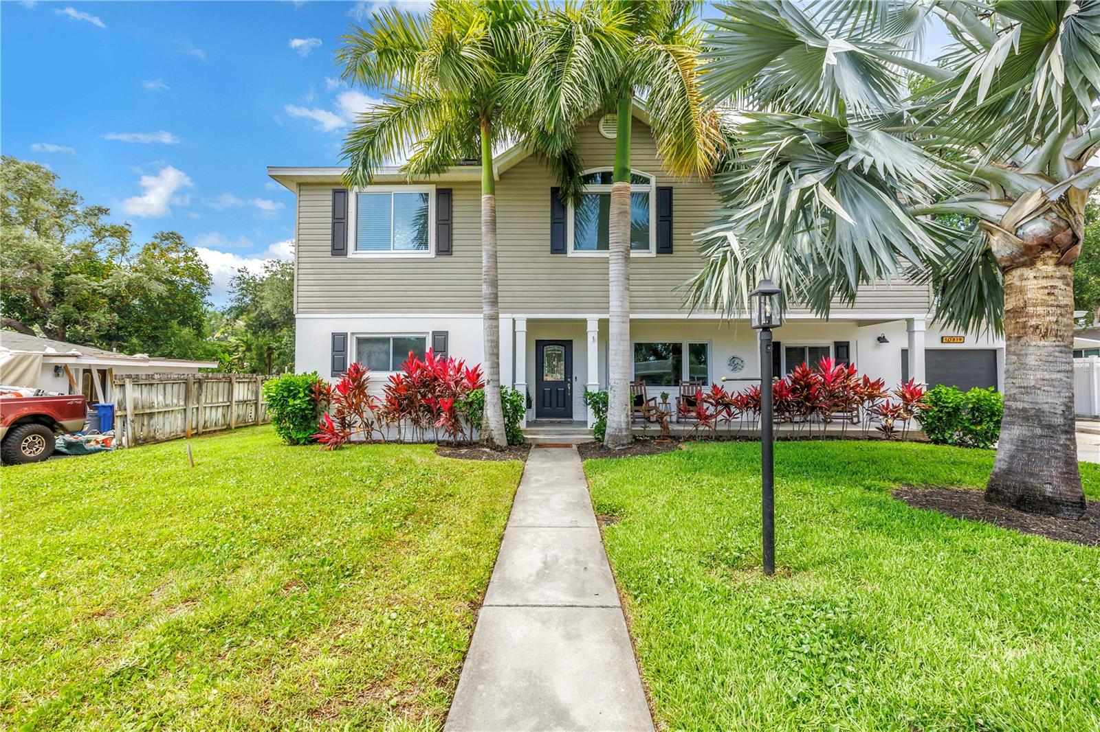 EDGEWATER ESTATES - Residential