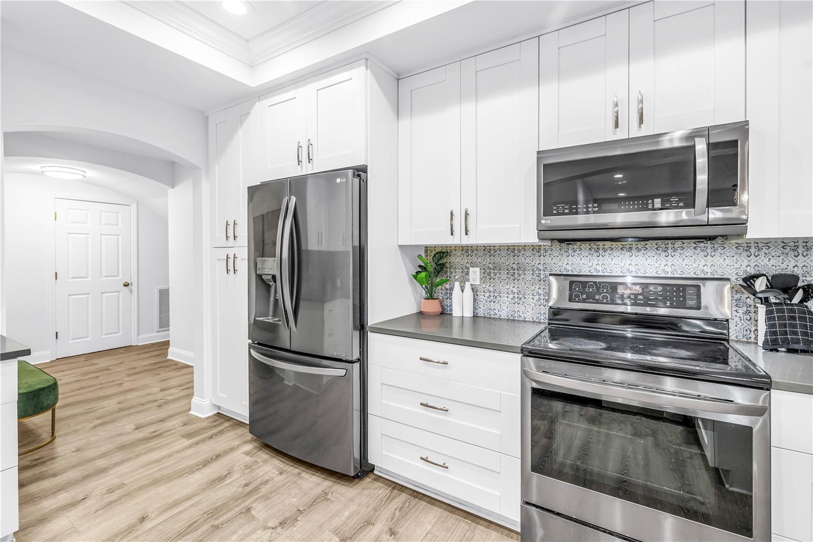 EDGEWATER ESTATES - Residential