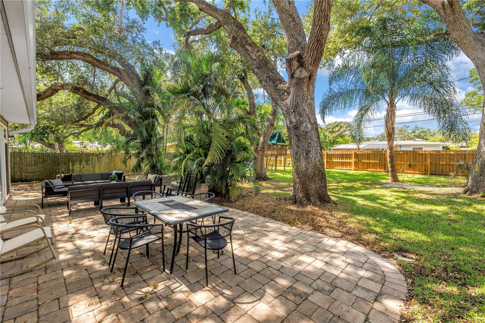 EDGEWATER ESTATES - Residential