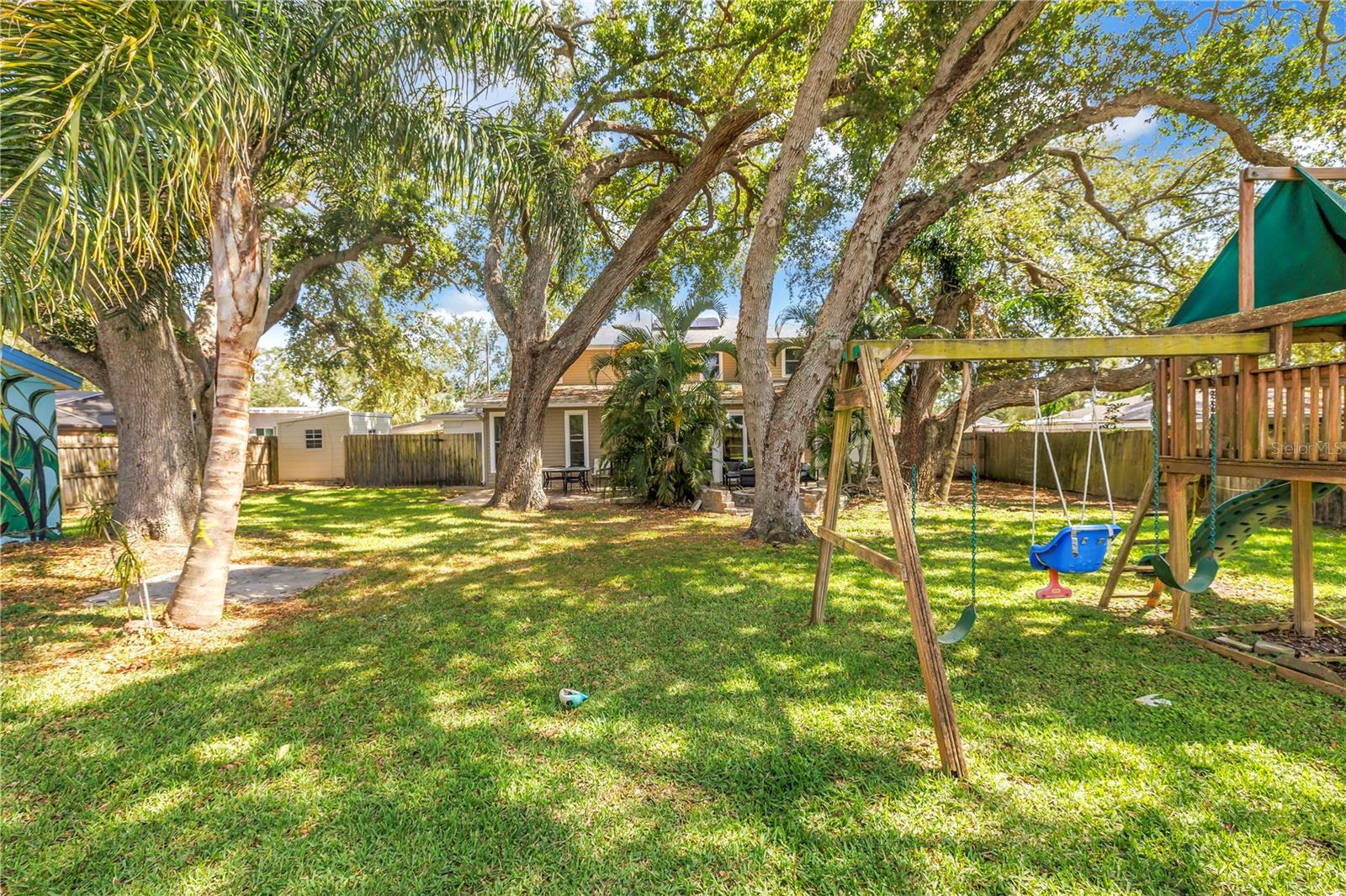 EDGEWATER ESTATES - Residential