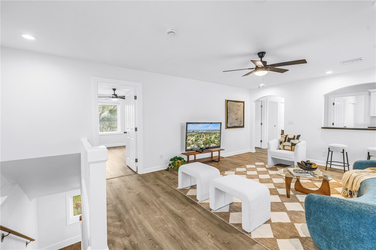 EDGEWATER ESTATES - Residential