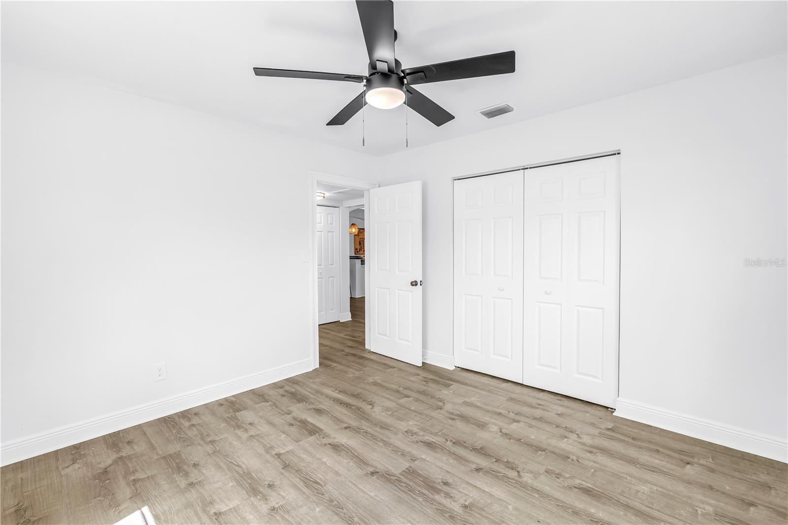 EDGEWATER ESTATES - Residential