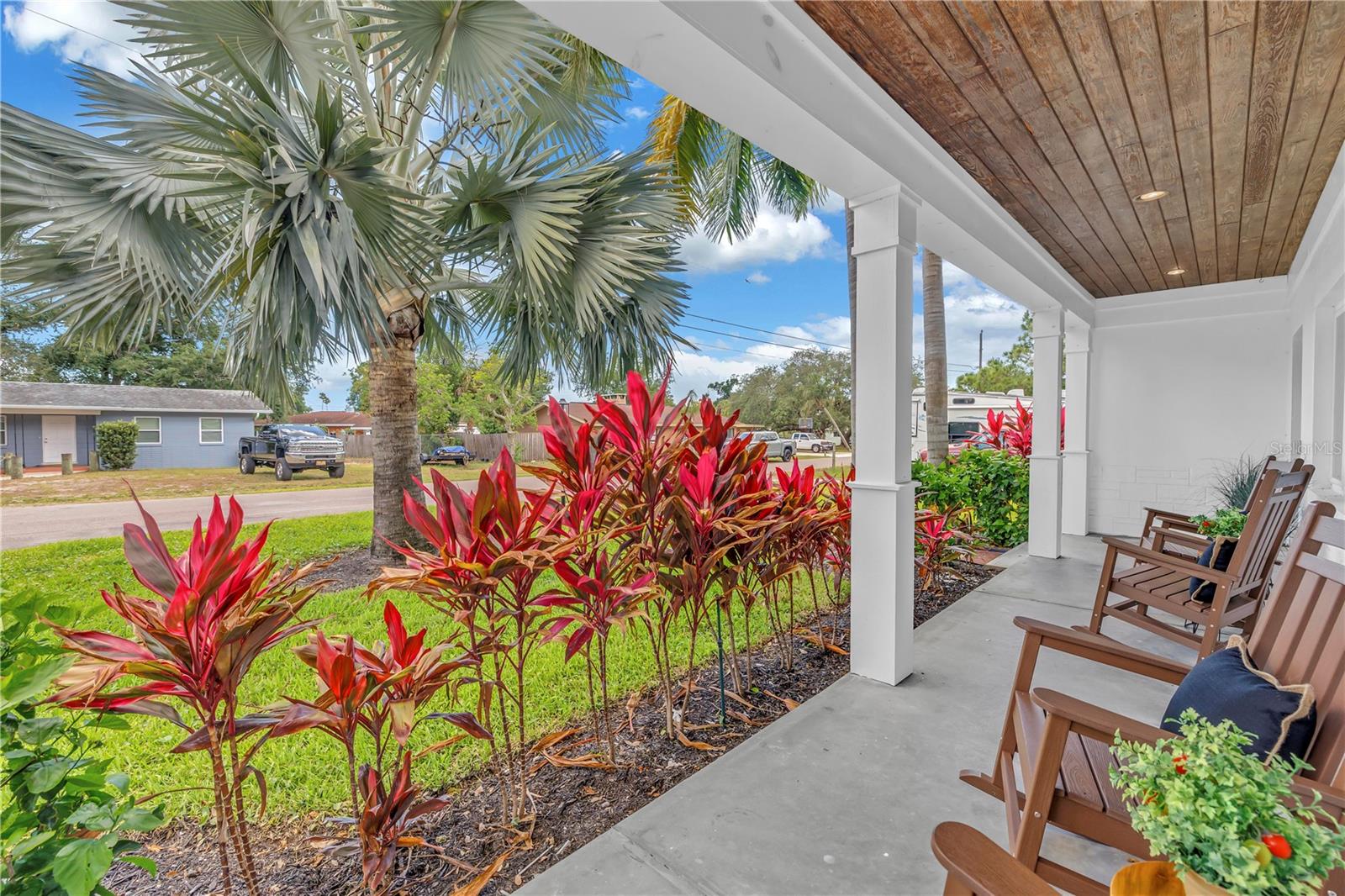 EDGEWATER ESTATES - Residential