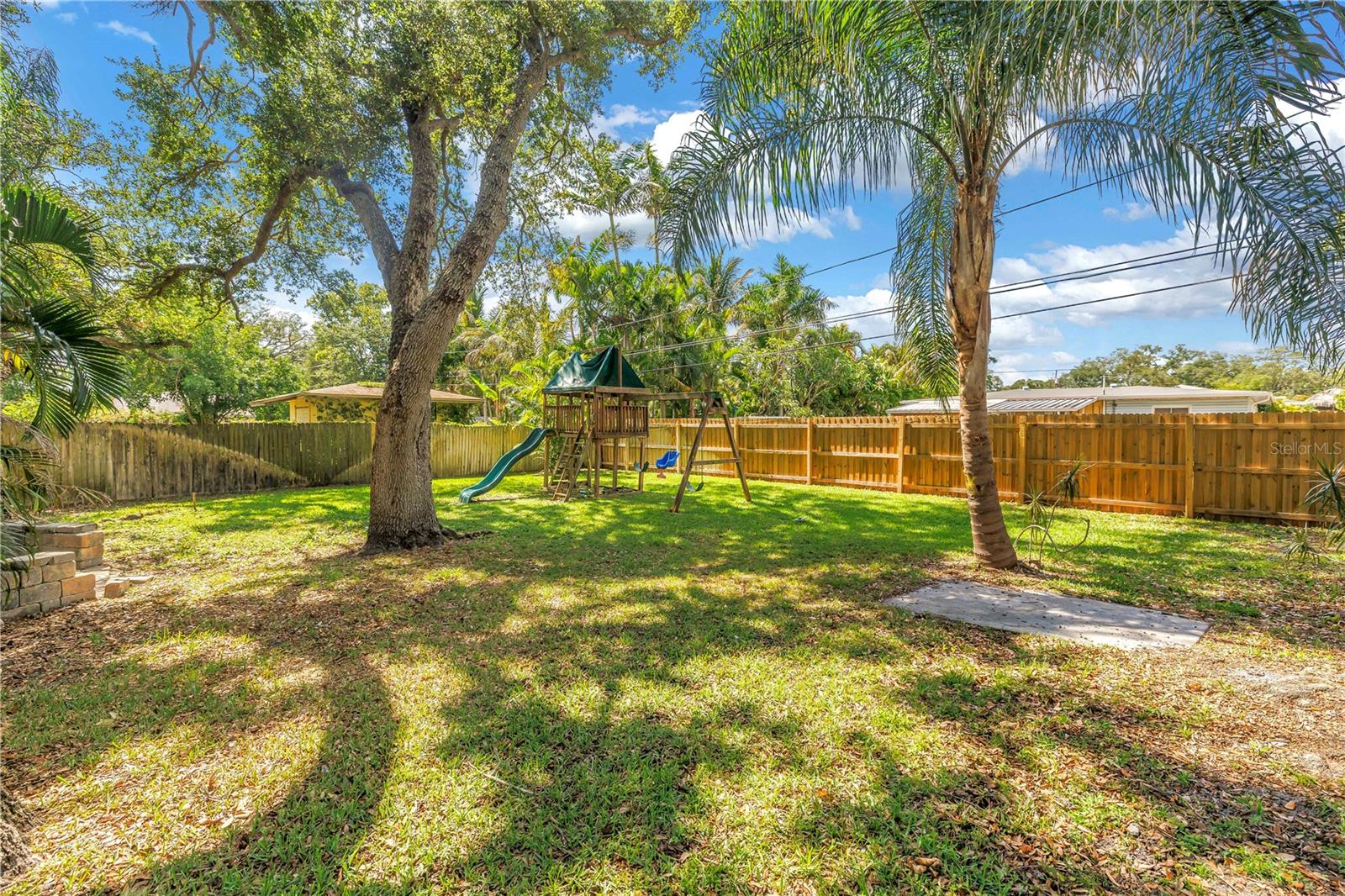 EDGEWATER ESTATES - Residential