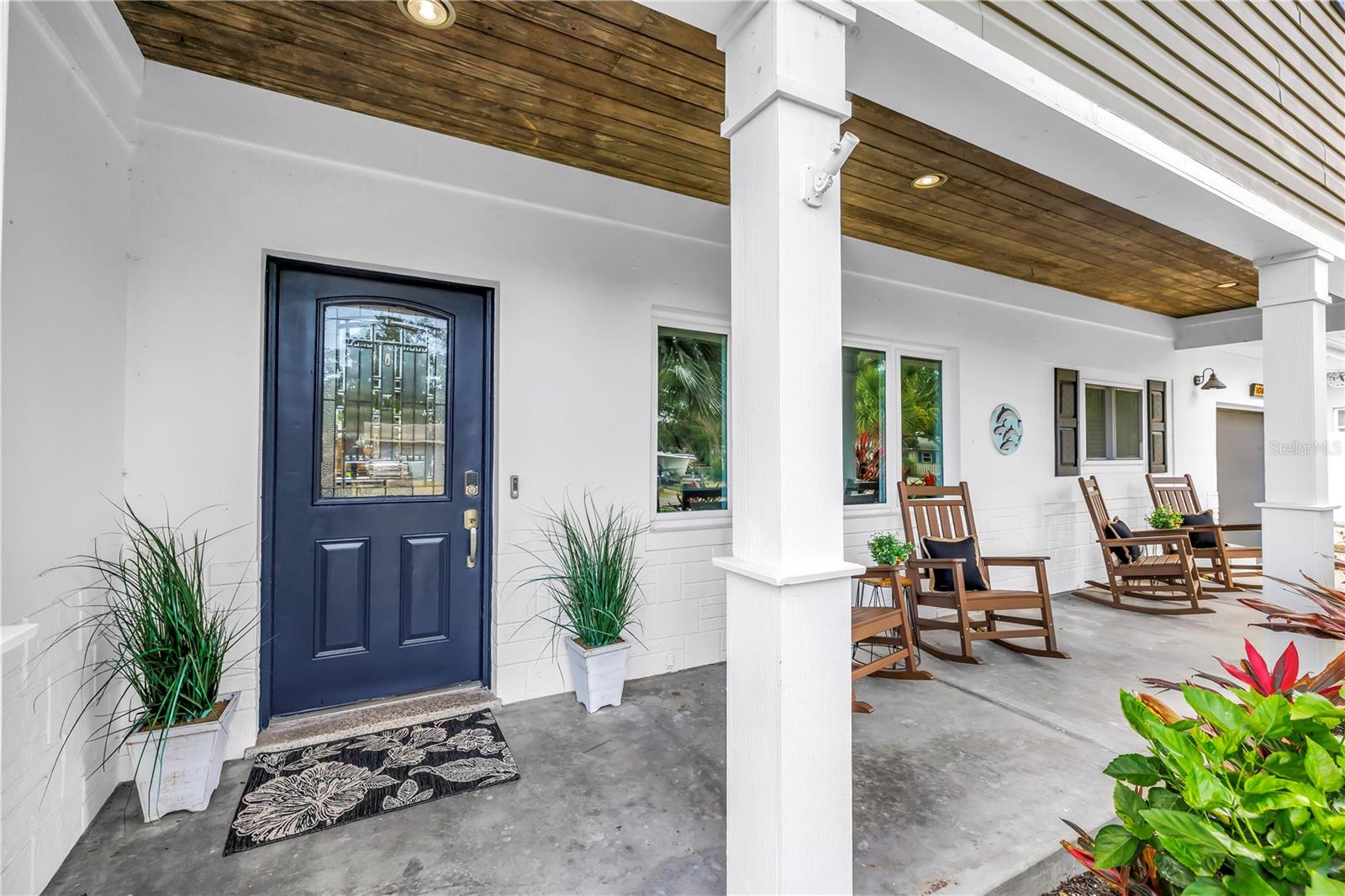 EDGEWATER ESTATES - Residential