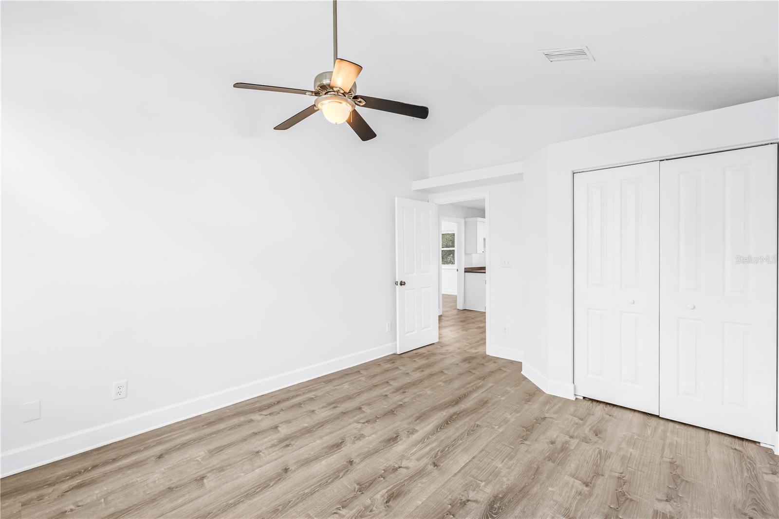 EDGEWATER ESTATES - Residential