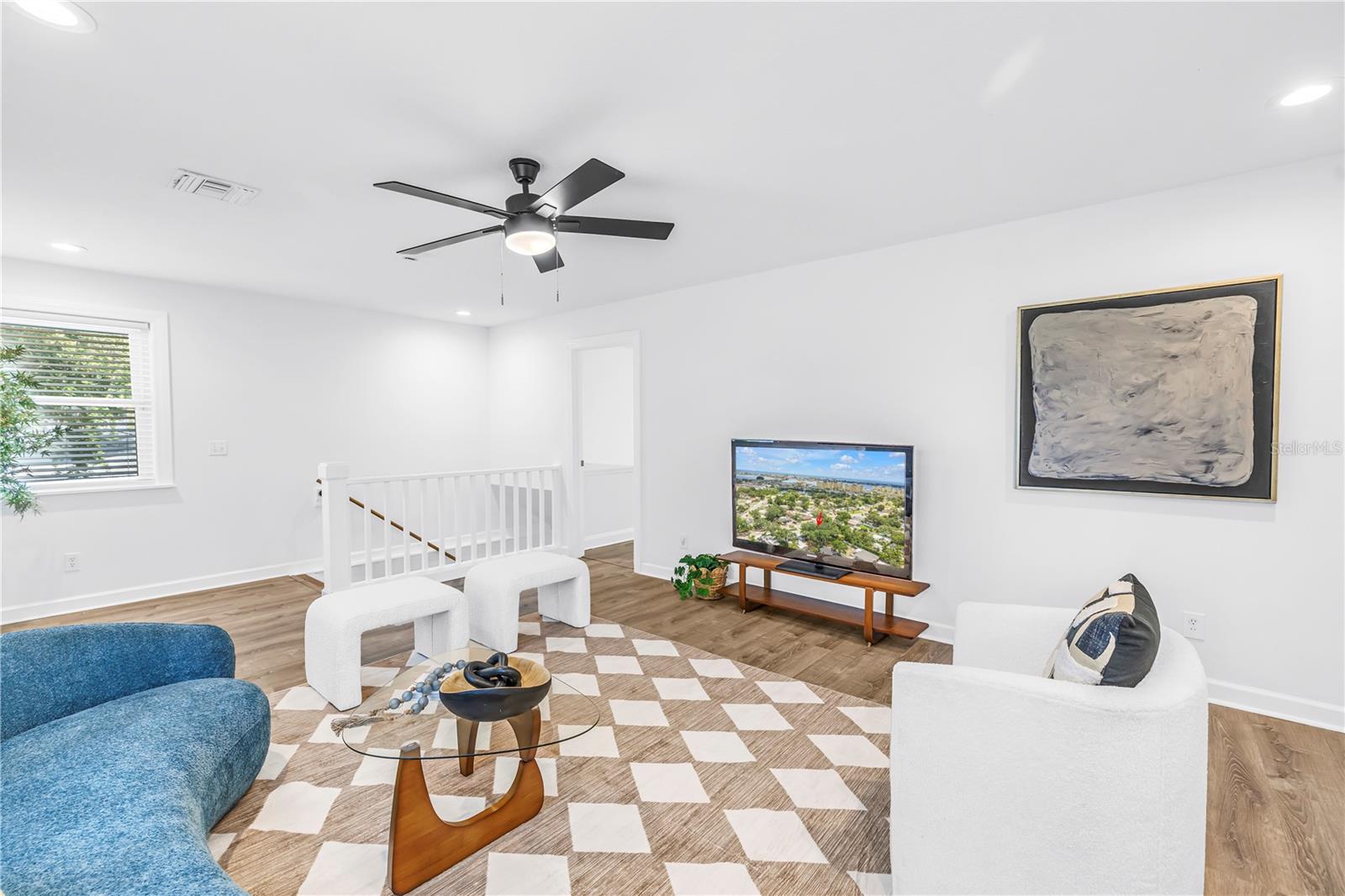 EDGEWATER ESTATES - Residential