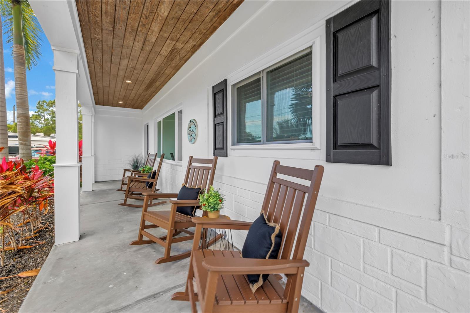 EDGEWATER ESTATES - Residential
