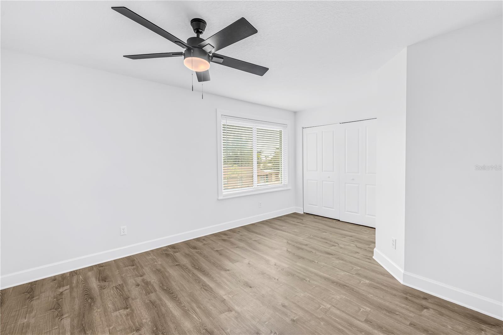 EDGEWATER ESTATES - Residential