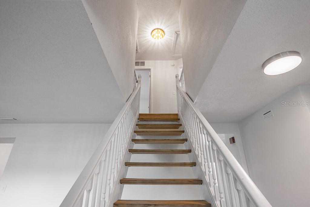 BLOOMINGDALE OAKS - Residential