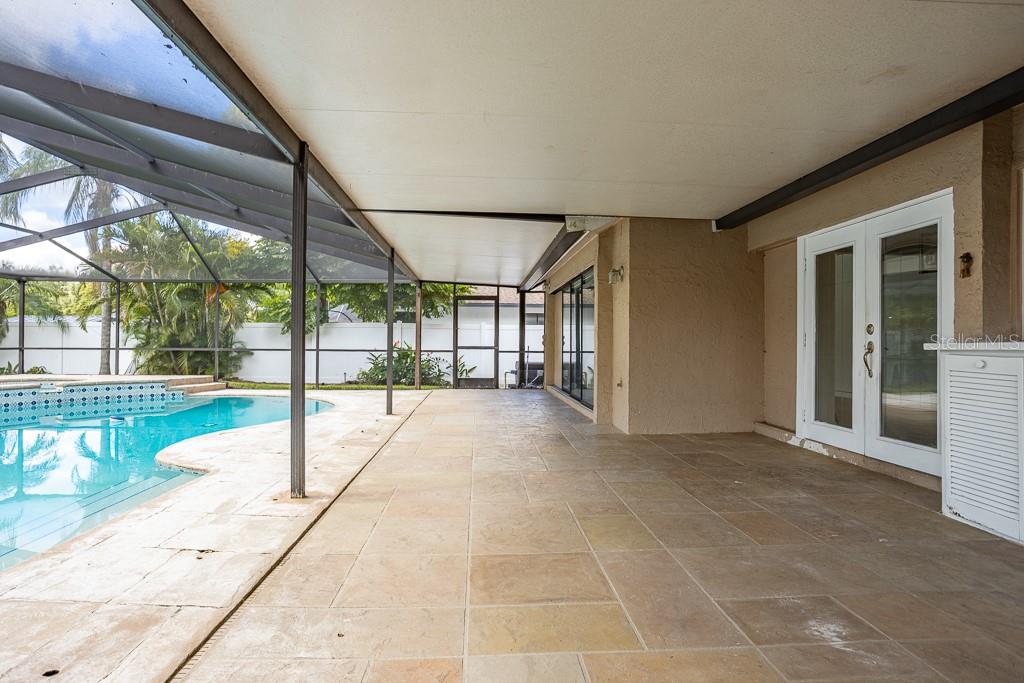 BLOOMINGDALE OAKS - Residential