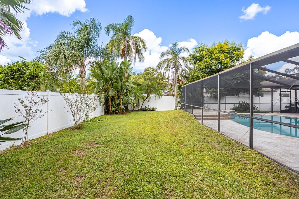 BLOOMINGDALE OAKS - Residential