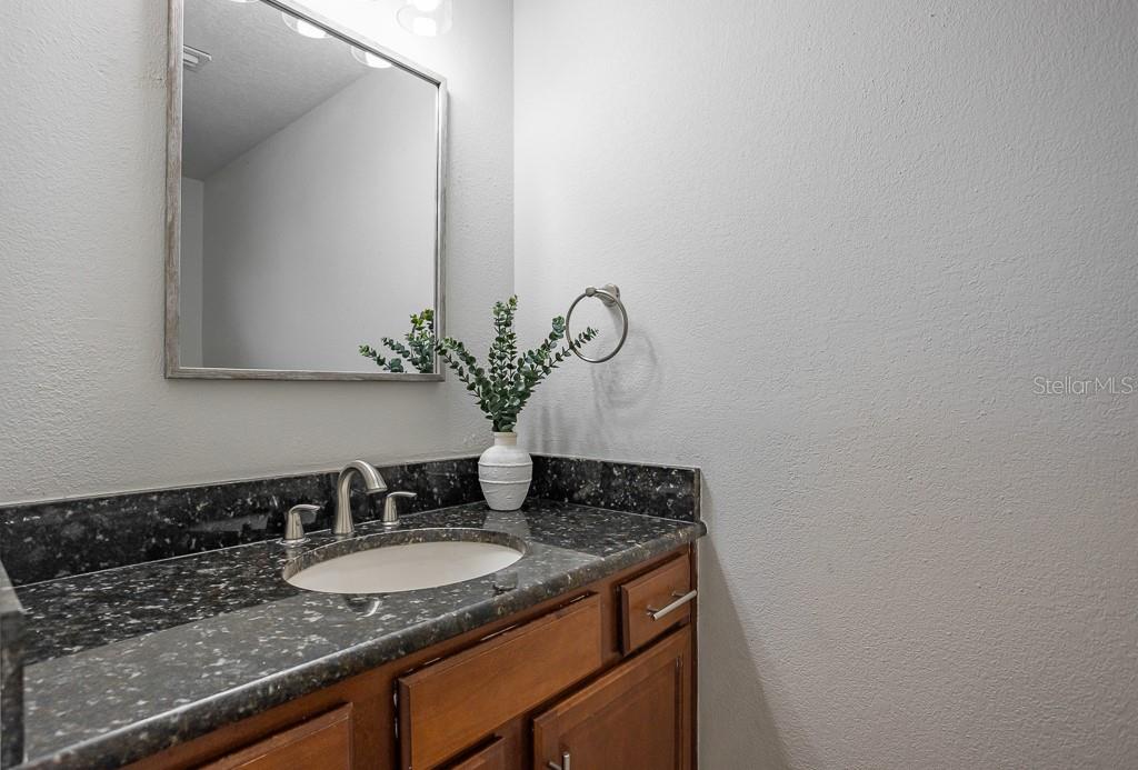 BLOOMINGDALE OAKS - Residential