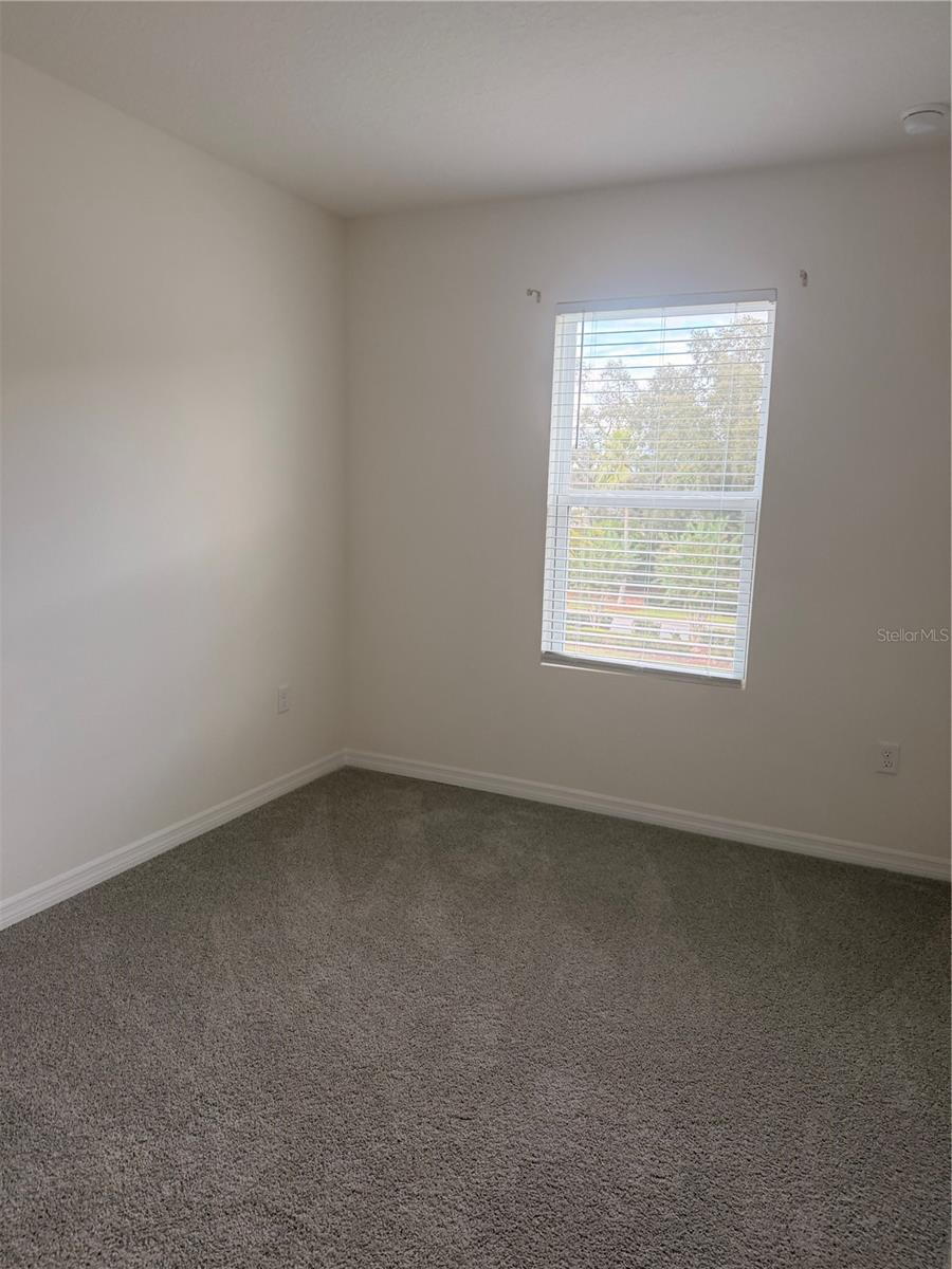 DANBURY/RIDGEWOOD LKS - Residential Lease