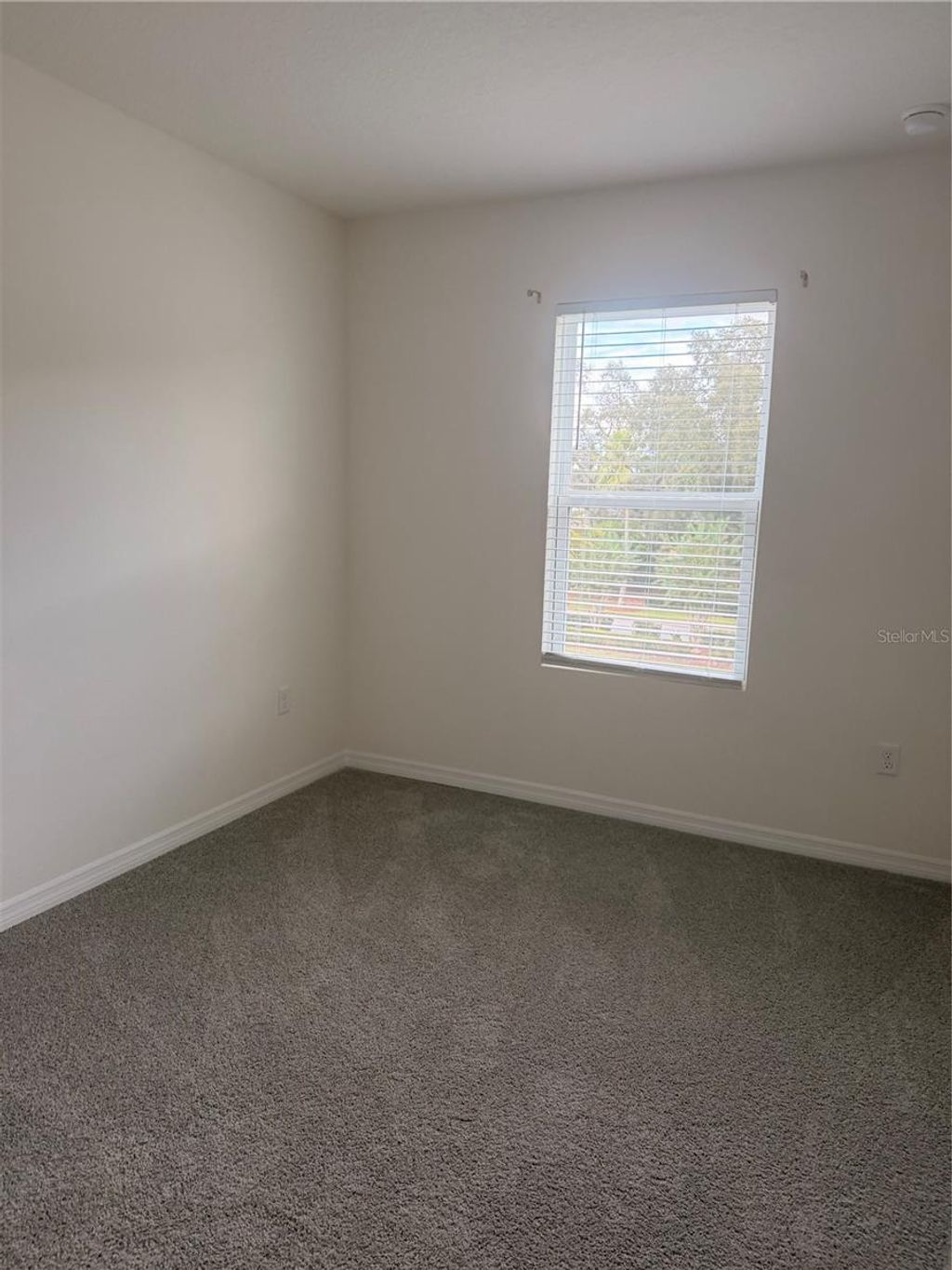 Photo of 1757 Rock Elm Road, Davenport, FL 33837 (MLS # O6351720)