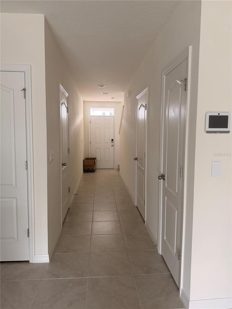 DANBURY/RIDGEWOOD LKS - Residential Lease