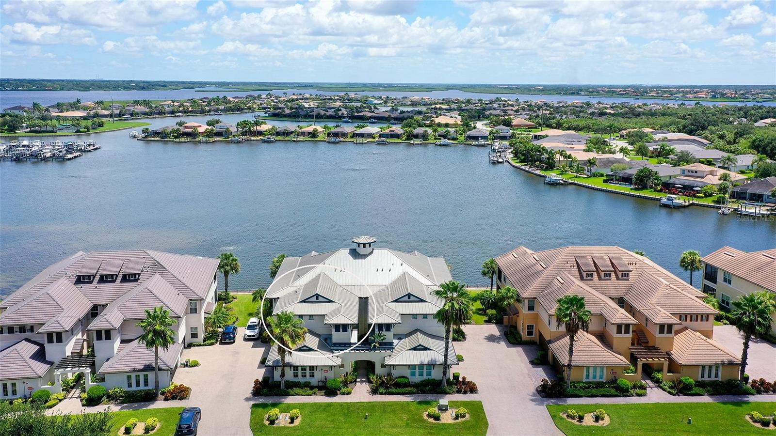 1041 Riverscape Street 1041, Bradenton