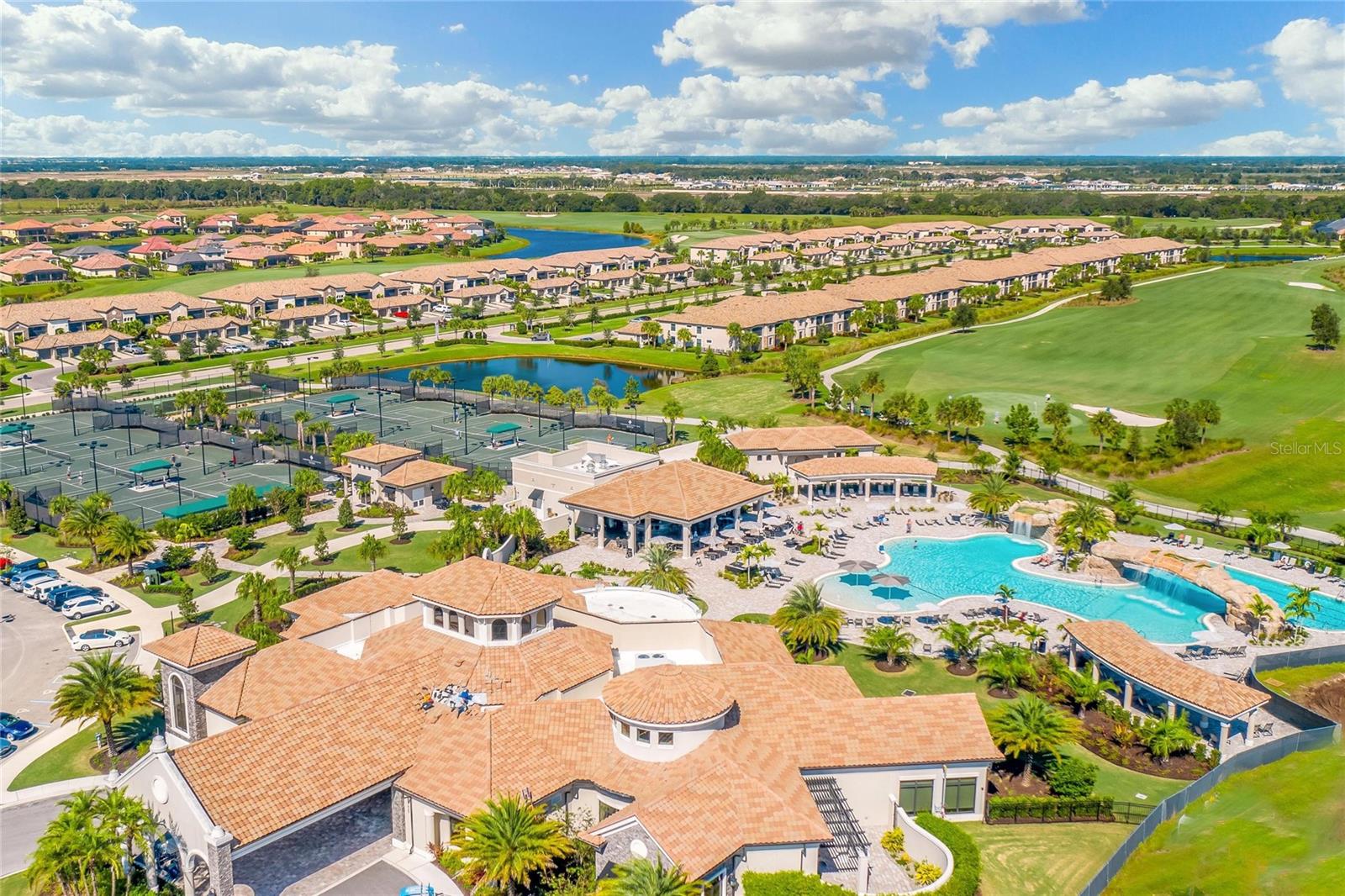 LAKEWOOD NATIONAL - Residential