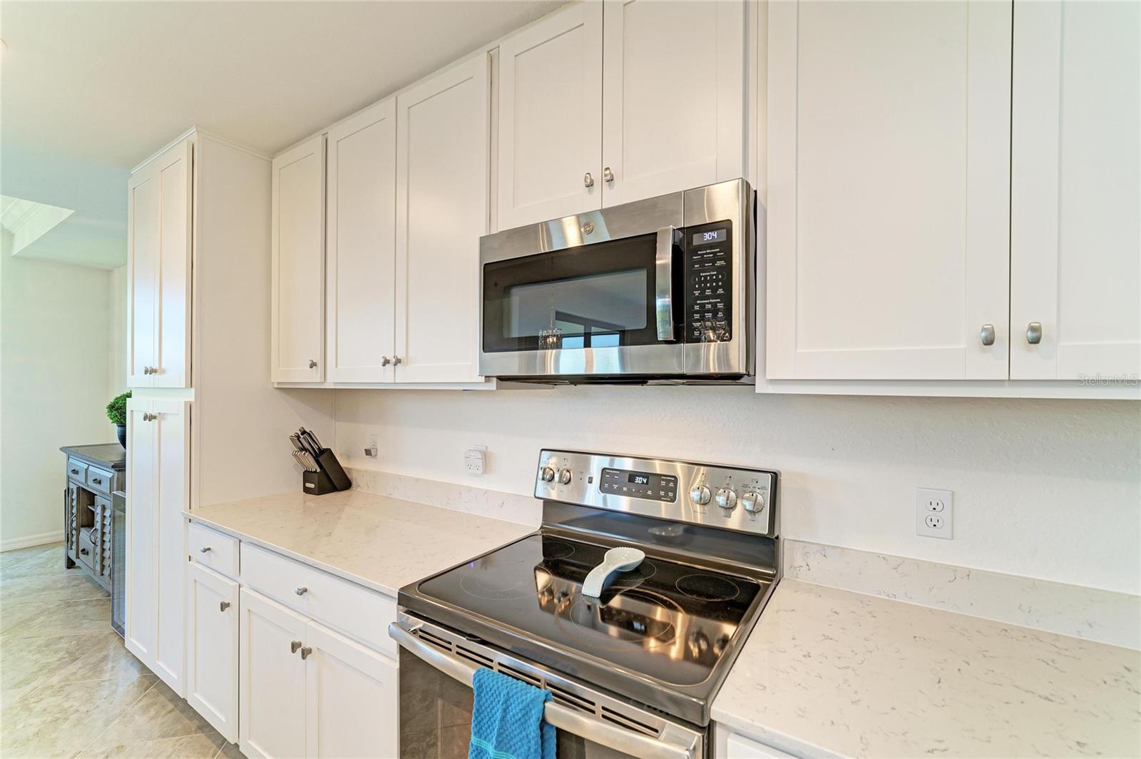 LAKEWOOD NATIONAL - Residential