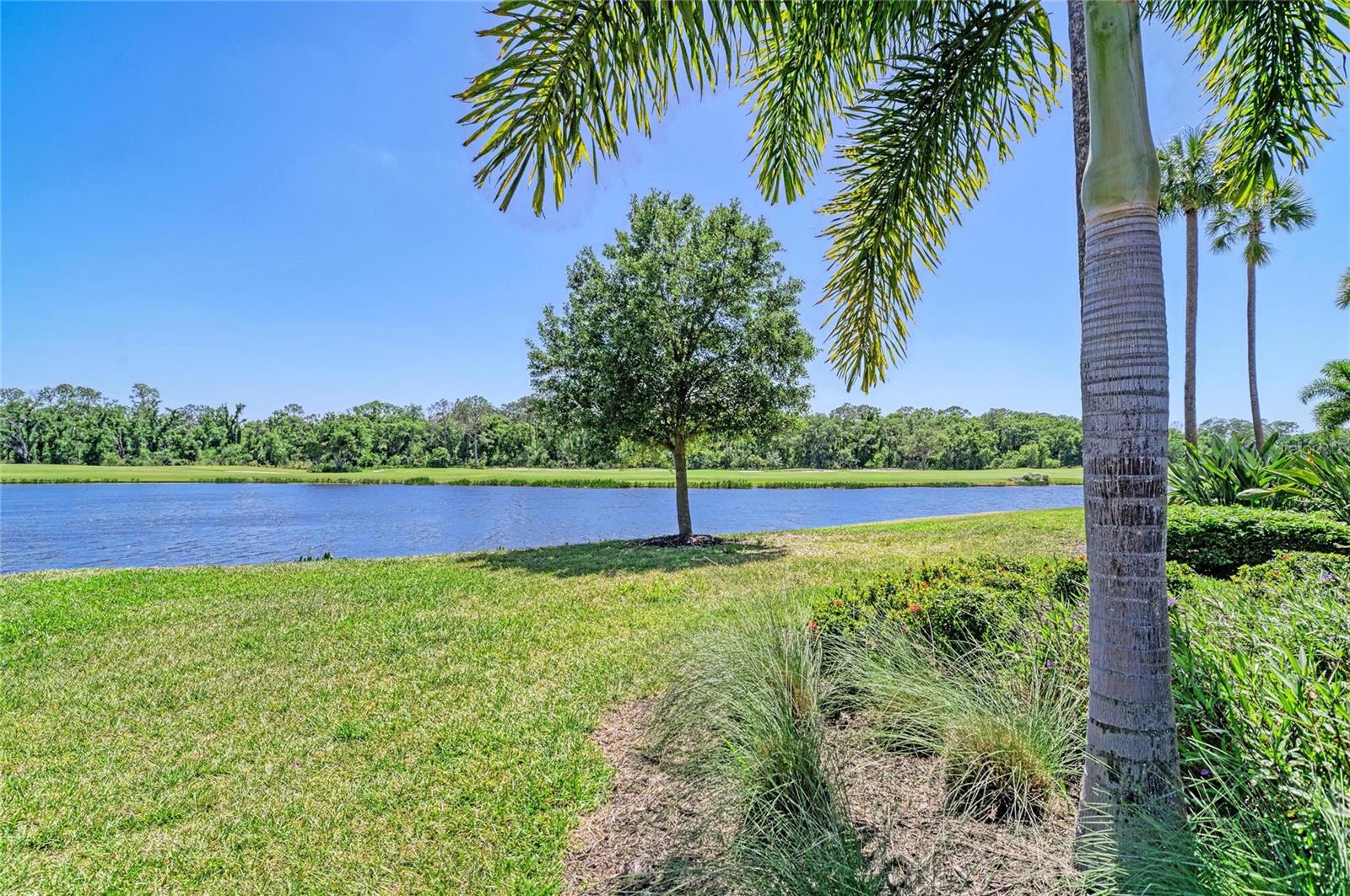 LAKEWOOD NATIONAL - Residential
